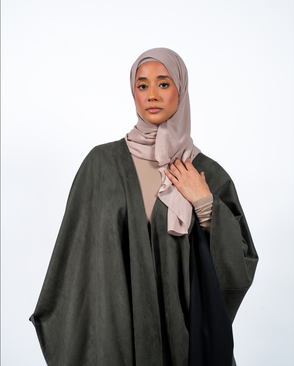 Suede Abaya in the shade Zaytoun (Olive Green)